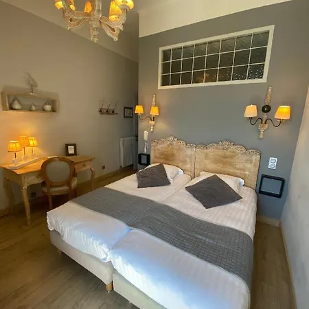 Restaurant De La Tour 2*