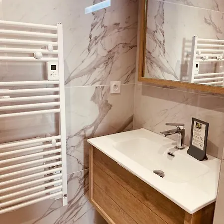 호텔 Restaurant De La Tour