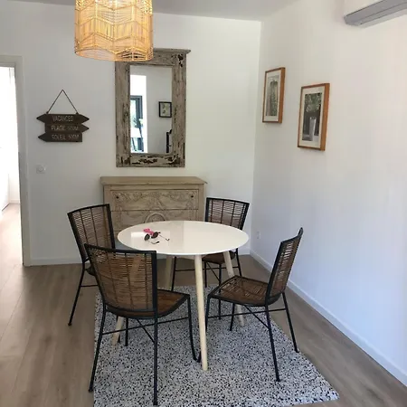 Restaurant De La Tour Sanary-sur-Mer