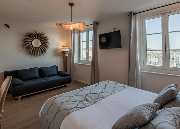 Restaurant De La Tour Hotel